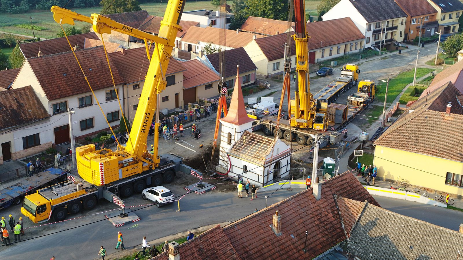 Přesun kaple sv. Jana Nepomuckého a Panny Marie v Ivančicích-Letkovicích