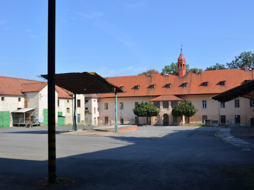 Revitalizace statku v Horoměřicích č.p. 1