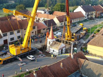 Přesun kaple sv. Jana Nepomuckého a Panny Marie v Ivančicích-Letkovicích