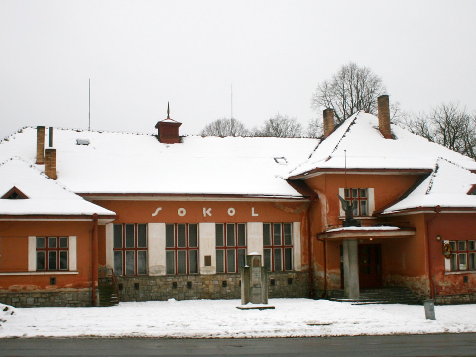 Stavební úpravy Sokolovny Černovice