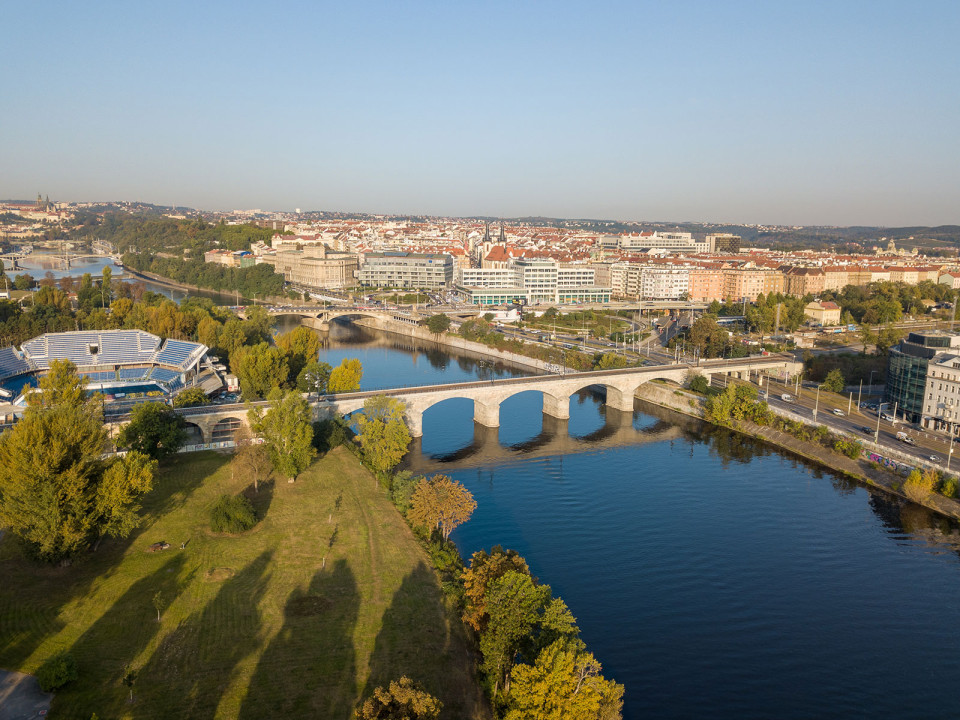 Rekonstrukce Negrelliho viaduktu v Praze