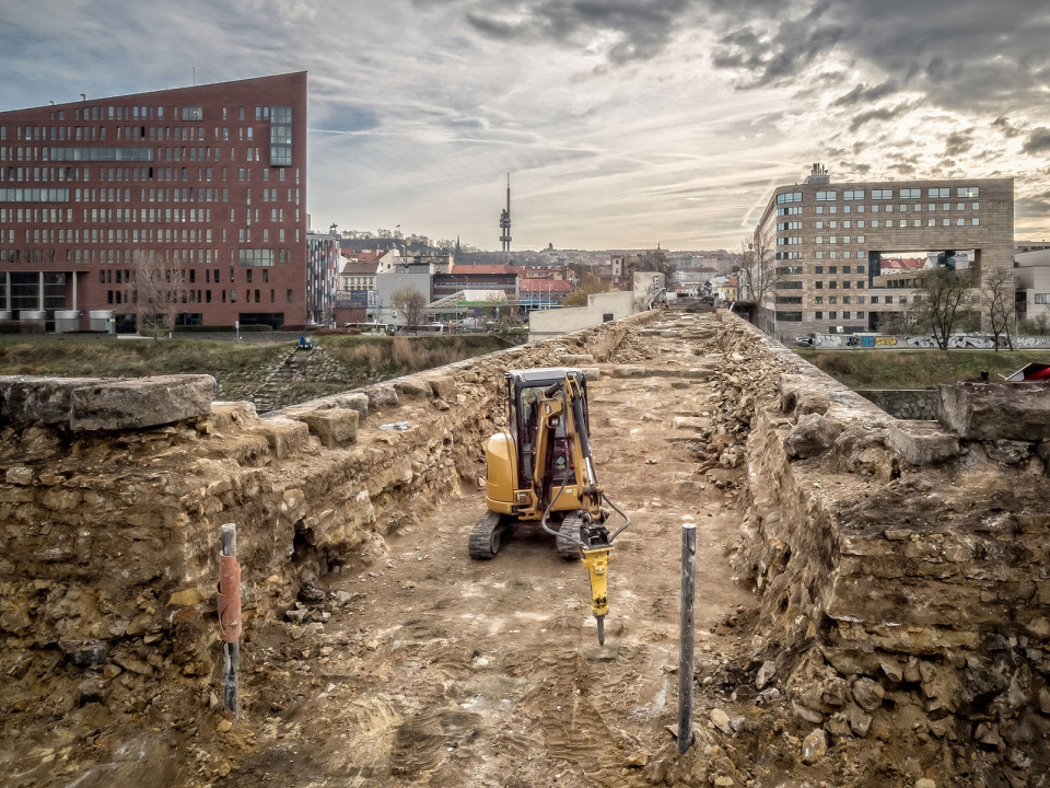 Rekonstrukce Negrelliho viaduktu v Praze