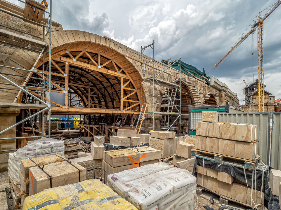 Rekonstrukce Negrelliho viaduktu v Praze