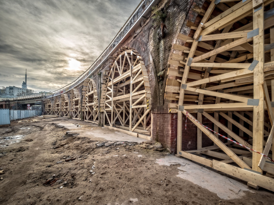 Rekonstrukce Negrelliho viaduktu v Praze