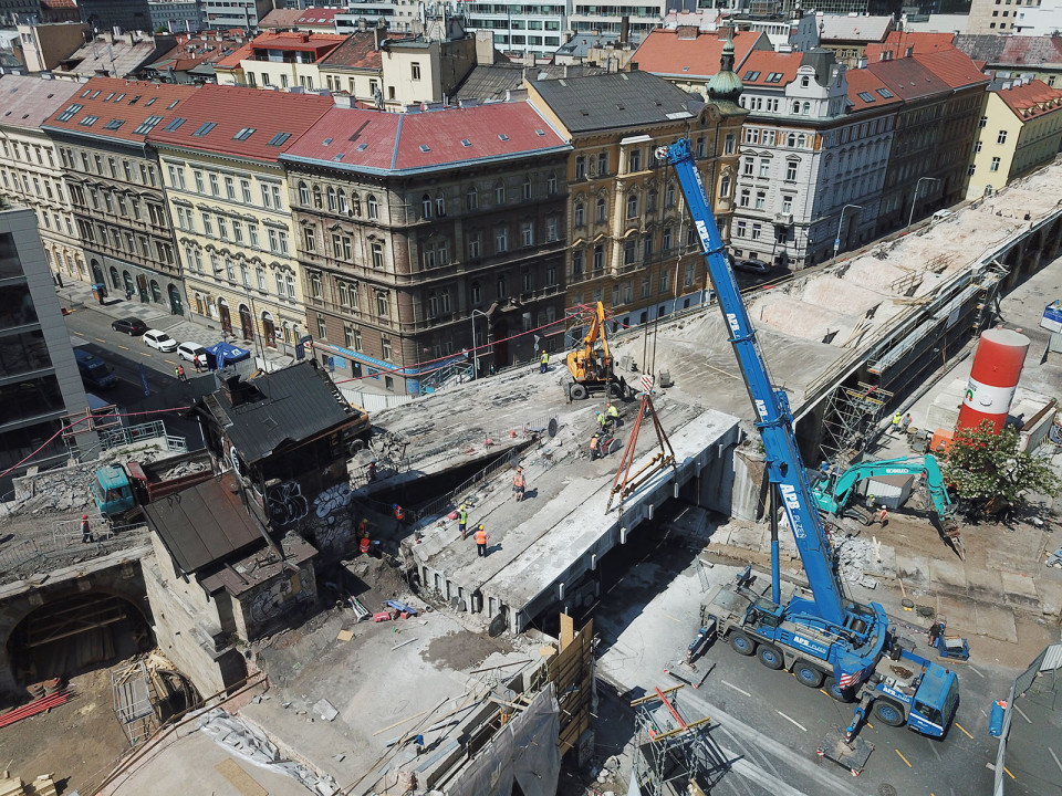 Rekonstrukce Negrelliho viaduktu v Praze