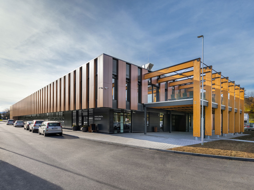 Multifunkční sportovní hala KAPKA Resort u Vsetína