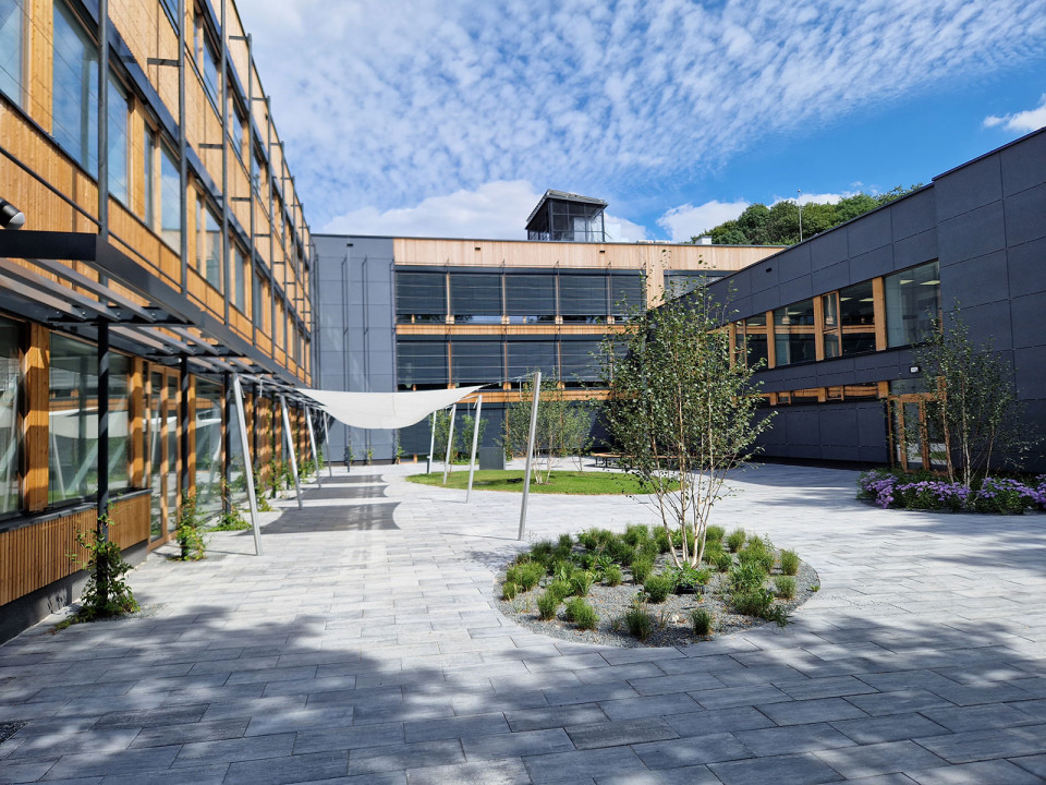 Modernizace budovy střední školy a odborného učiliště v Praze