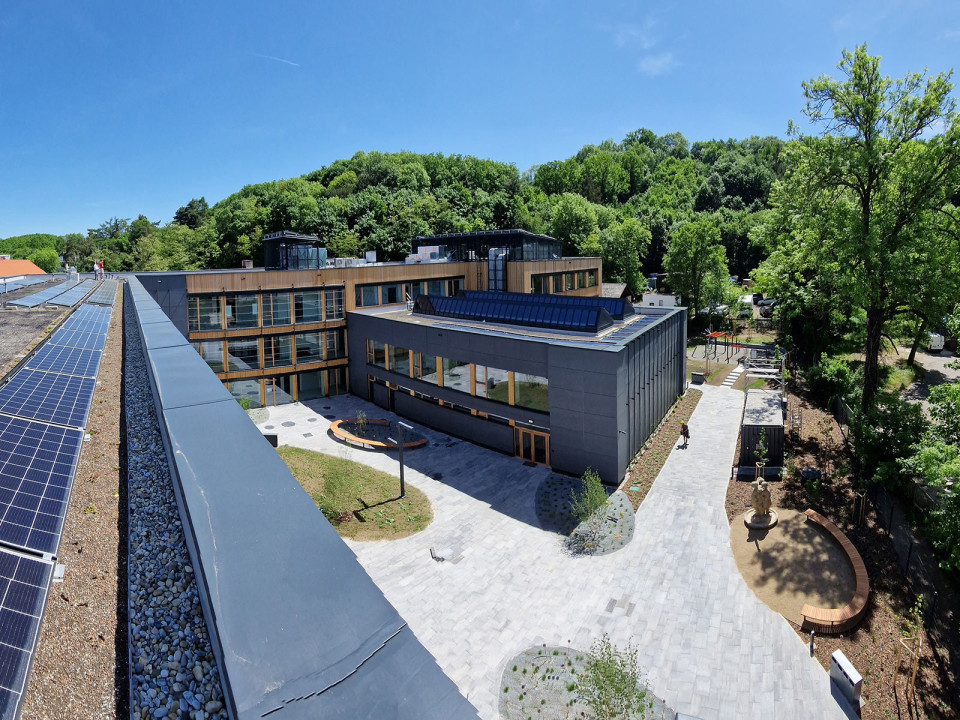 Modernizace budovy střední školy a odborného učiliště v Praze