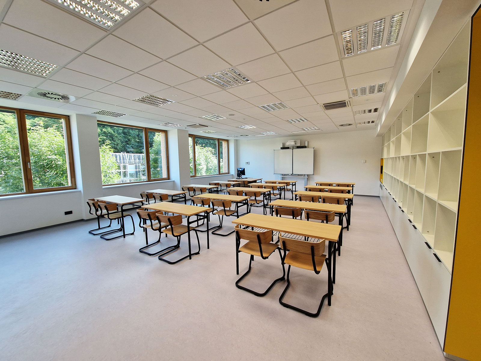 Modernizace budovy střední školy a odborného učiliště v Praze