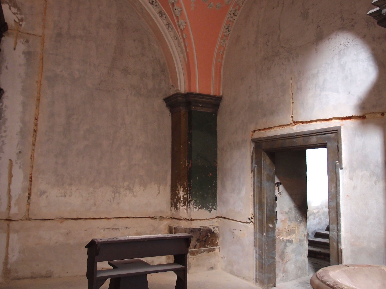 Revitalizace kostela Nanebevzetí Panny Marie kláštera v Oseku