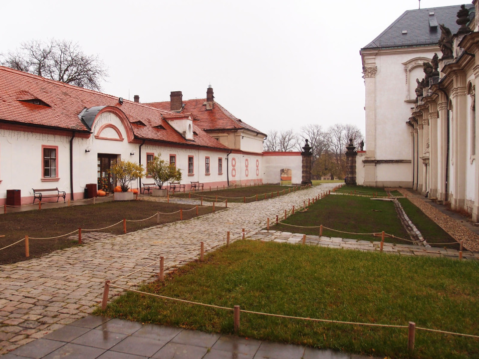 Revitalizace kostela Nanebevzetí Panny Marie kláštera v Oseku
