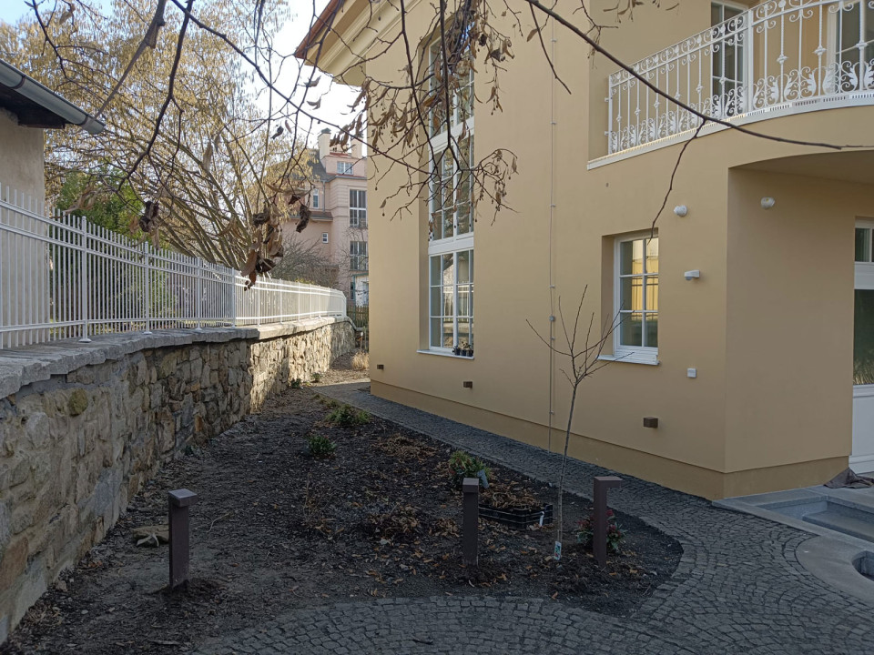 Přestavba bytového domu v památkové rezervaci Karlovy Vary