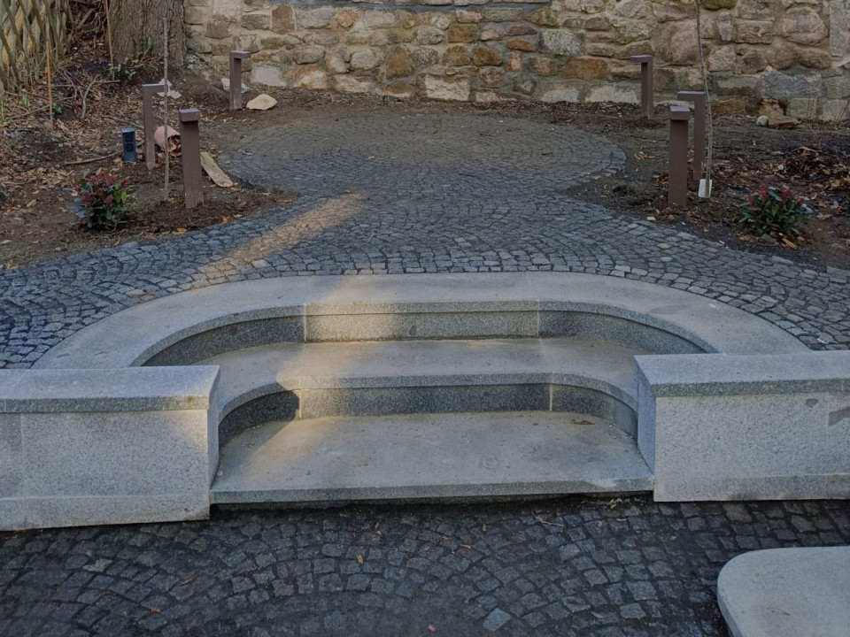Přestavba bytového domu v památkové rezervaci Karlovy Vary