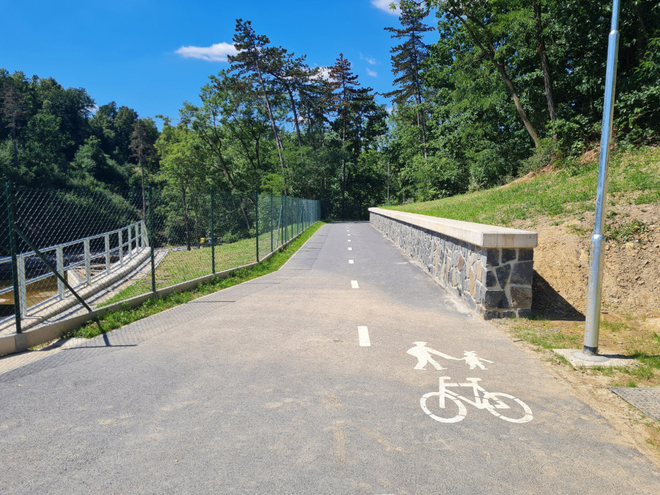 Zkapacitnění bezpečnostního přelivu na vodním díle Hostivař