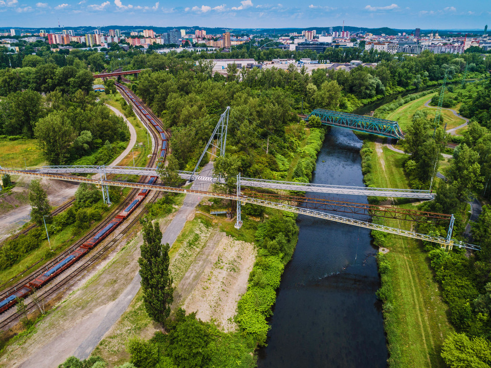 Lávka a cyklopropojení Dolní oblasti Vítkovice s centrem Ostravy