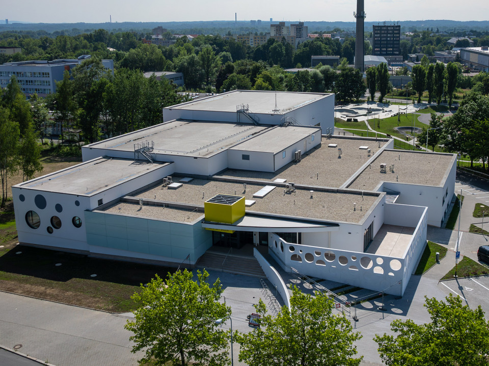 Stavební úpravy krytého bazénu v Karviné