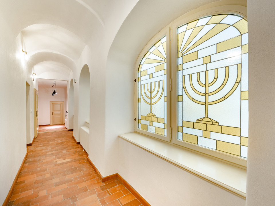 Rekonstrukce synagogy a rabínského domu č.p. 200 v Žatci
