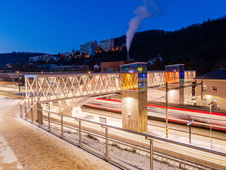 Modernizace železniční stanice Adamov a nová lávka Eva