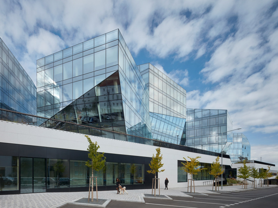 Multifunkční centrum Bořislavka v Praze-Dejvicích