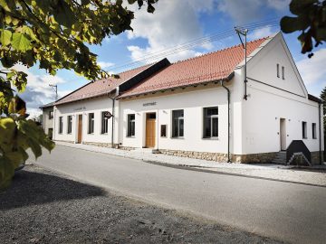 Stavební úpravy Obecního domu U Muchů v Dolním Městě