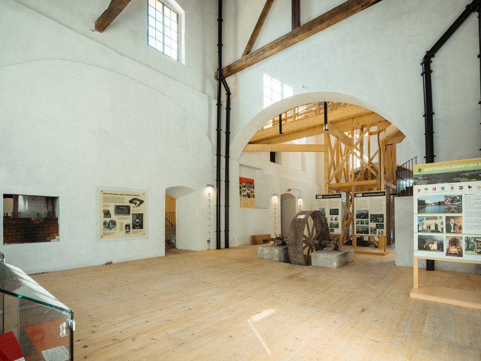 Revitalizace hutě Barbora v Jincích na multifunkční areál se čtyřmi expozicemi