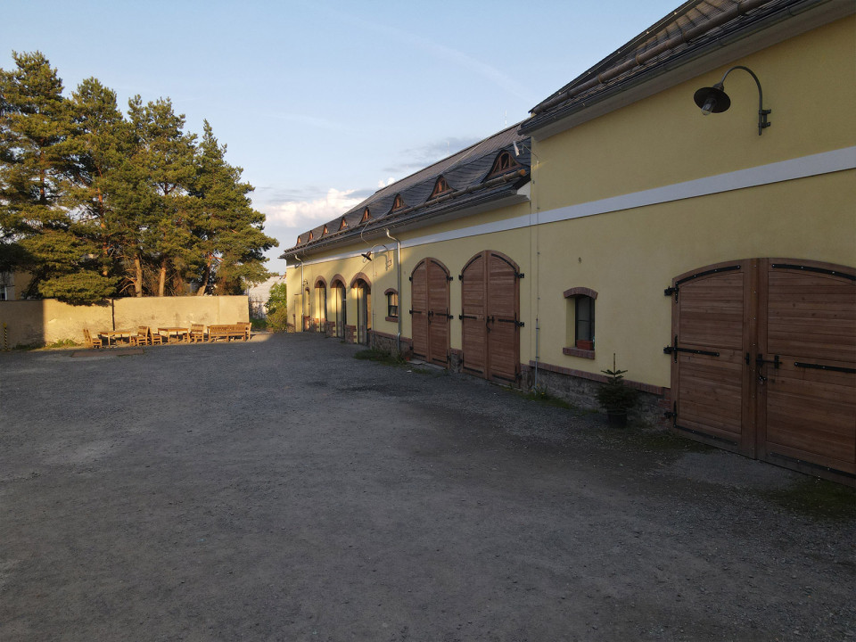Nástavba a stavební úpravy krytého technického dvora v Úvalně – 2. etapa