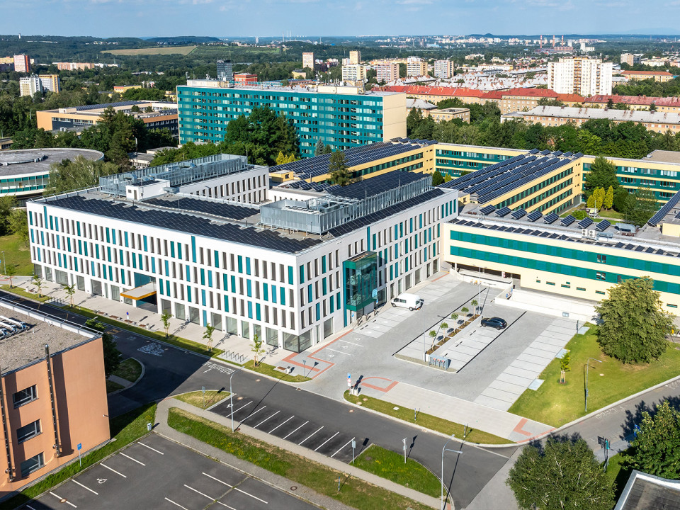 Nová budova Ekonomické fakulty VŠB v Ostravě-Porubě
