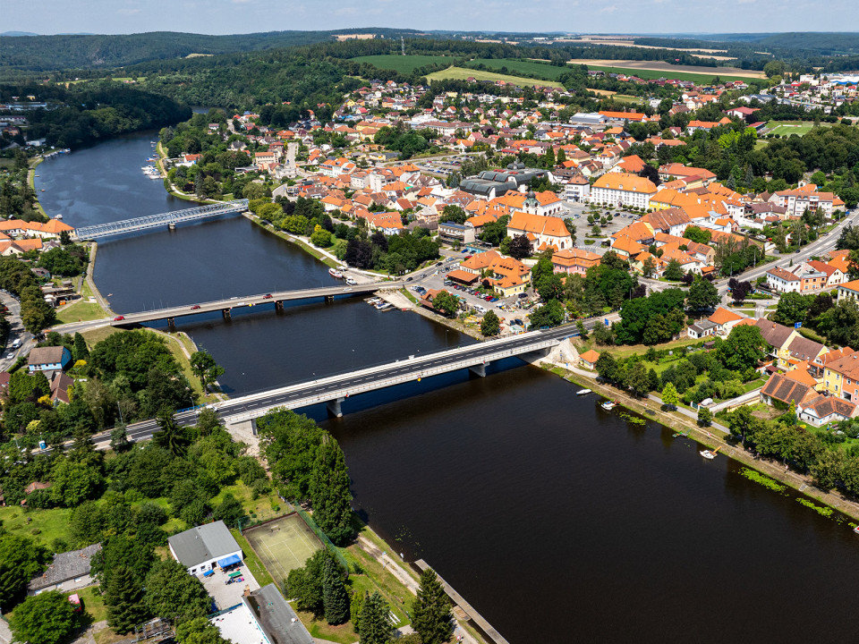 Most ev. č. 105-048c v Týně nad Vltavou