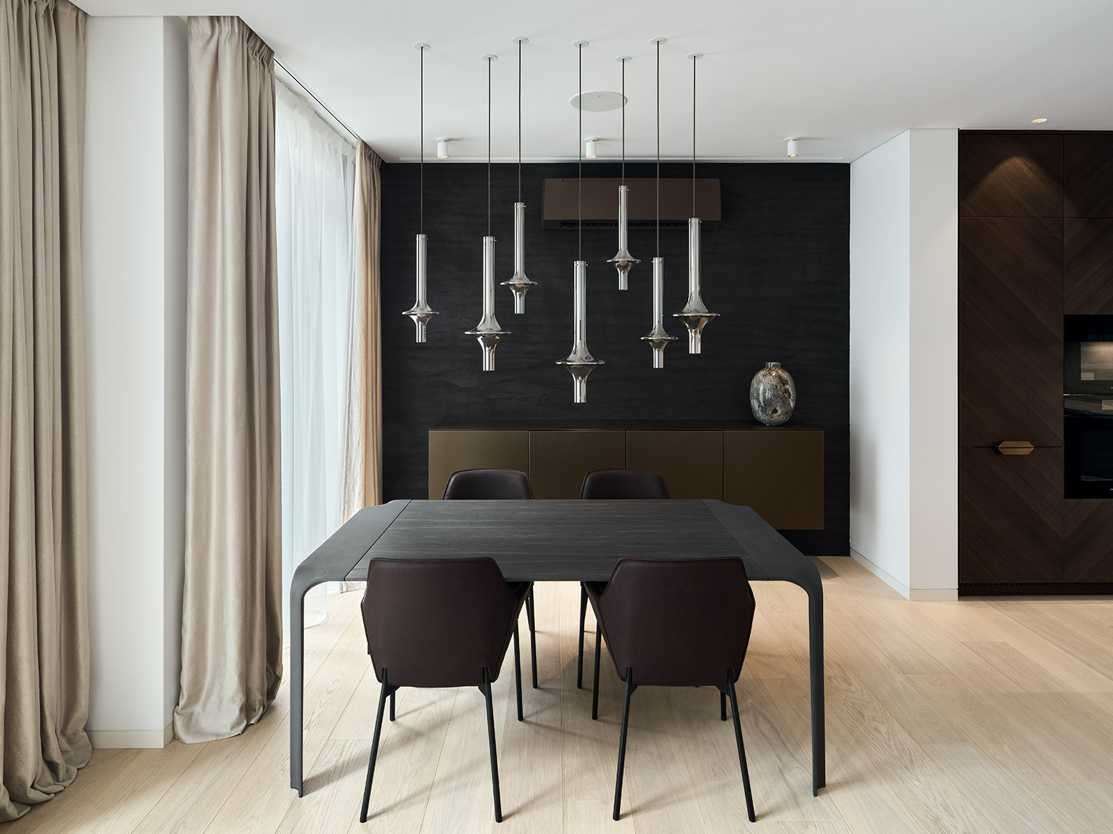 Rekonstrukce budovy Pařížská 25 v Praze