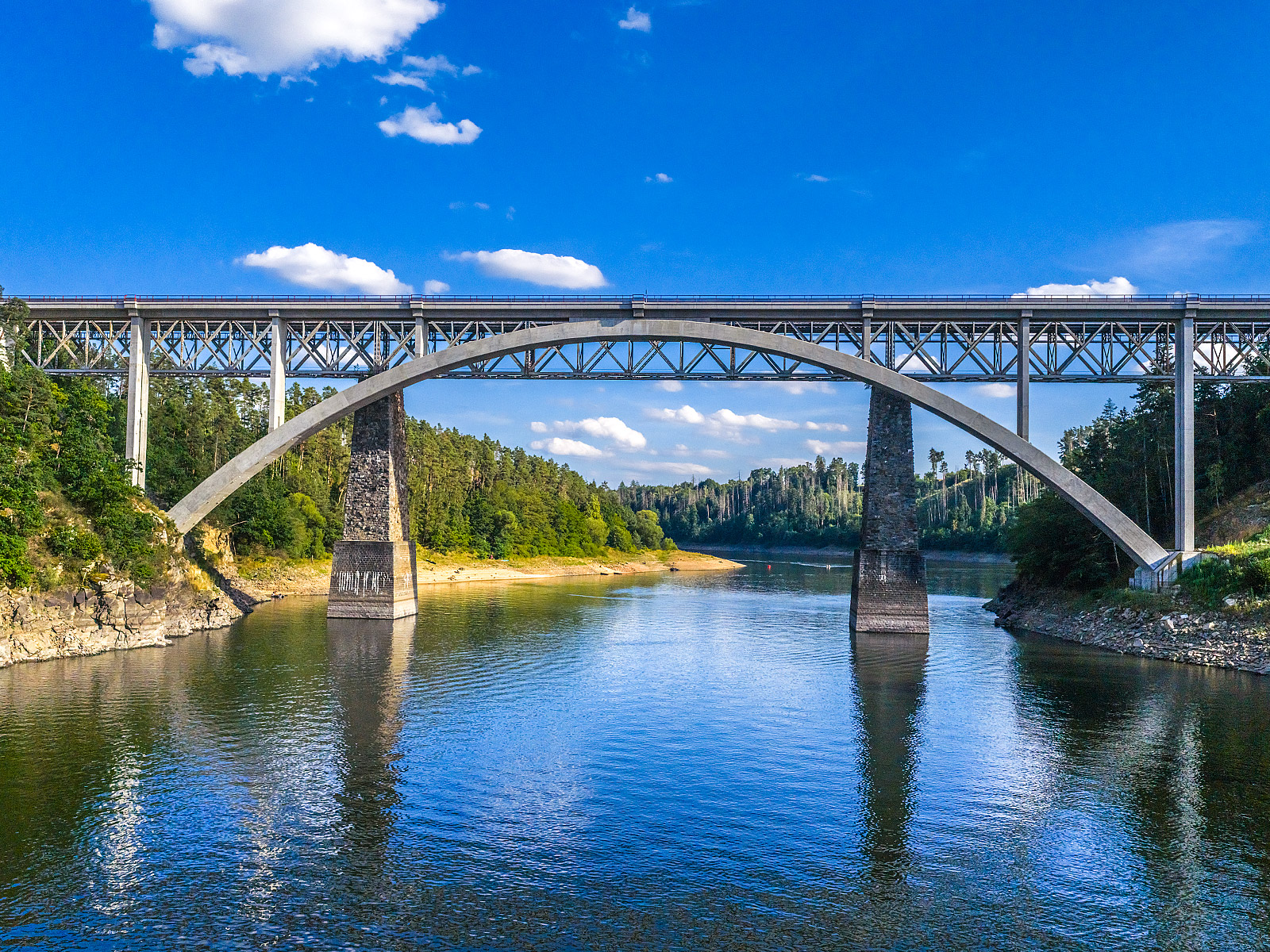 Železniční most Červená nad Vltavou