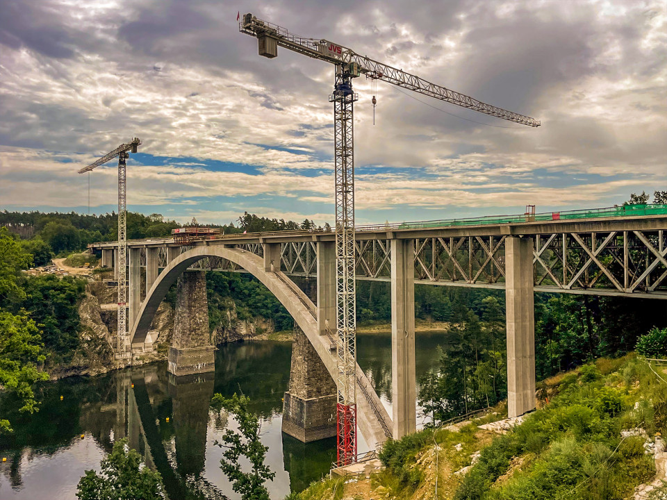Železniční most Červená nad Vltavou