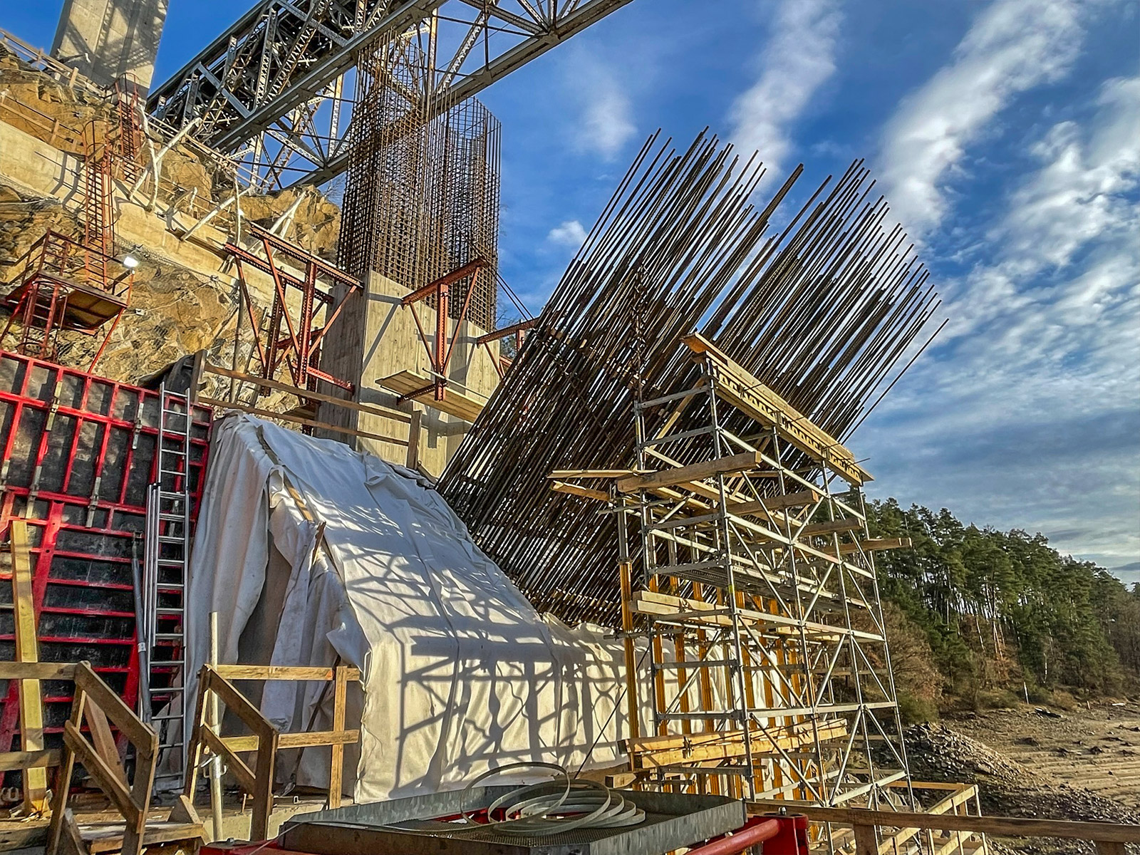 Železniční most Červená nad Vltavou
