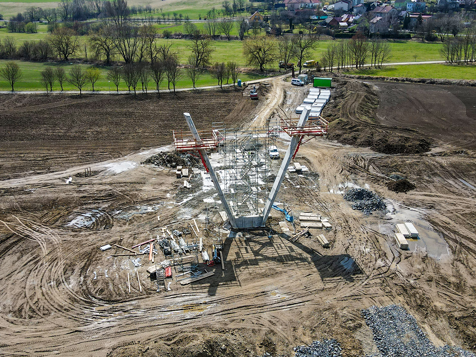 Cyklostezka a lávka přes Bečvu