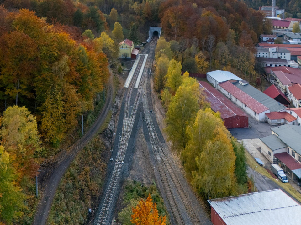 Oprava trati Tanvald–Kořenov a dopravna Dolní Polubný