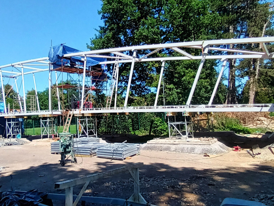 Lávka pro pěší a cyklisty v Hluboké nad Vltavou