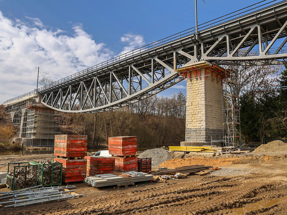 Rekonstrukce mostu v km 1,279 trati Tábor–Bechyně