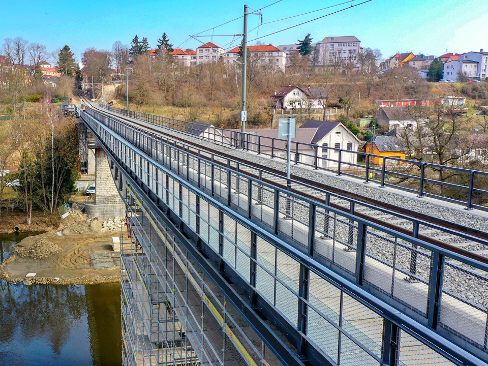 Rekonstrukce mostu v km 1,279 trati Tábor–Bechyně